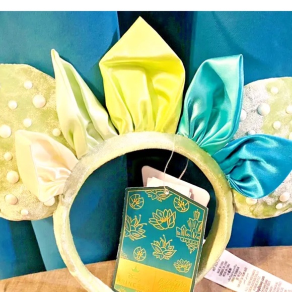 NWT Disney Parks D23 Princess Tiana Minnie Ears Headband Princess and the Frog